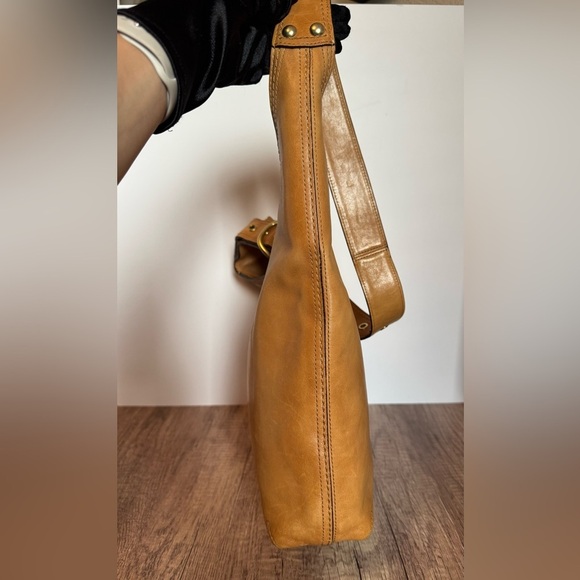 Vintage 2000s Coach Bleeker Bucket Bag – Tan Leather Shoulder Hobo Tattersall - Picture 5 of 12